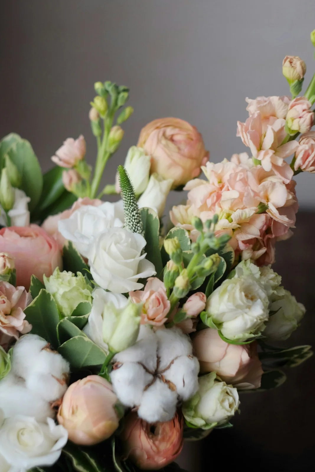 Peaches & Cream Bouquet